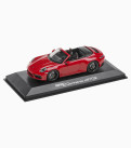 Модель авто масштабне Porsche 911 Carrera GTS Cabriolet carmine red black black 1:43